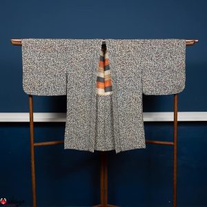 Haori da donna in seta con motivo colorato a spirali