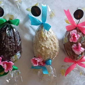 UOVO NOCCIOLATO 300GR  LATTE o BIANCO o FONDENTE