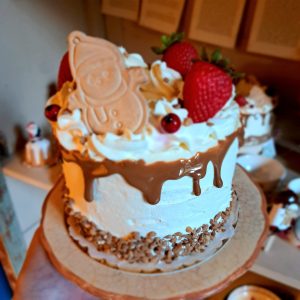 Torta Natalizia vaniglia caramello e biscotto 12 cm